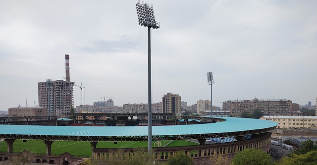 同时探讨乌 同时探讨乌